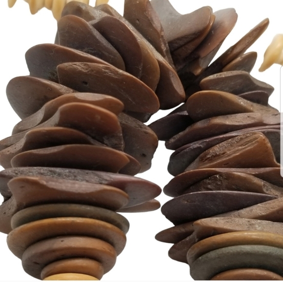 VINTAGE 1980S WOOD SARFARI ANIMAL FOLK ART STATEMENT NECKLACE - Picture 7 of 8